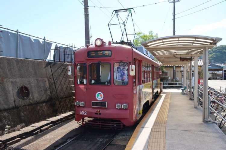 とさでん交通590形592号（元名鉄）